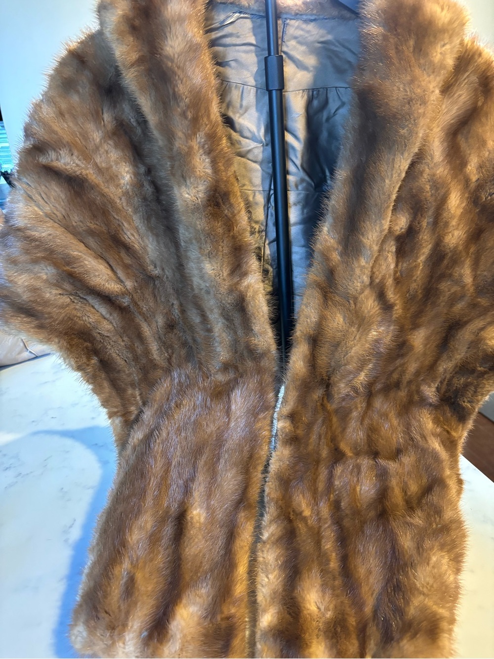 Vintage Mid-Century Genuine Mink Fur Stole / Shawl Wrap – Rich Autumn Brown